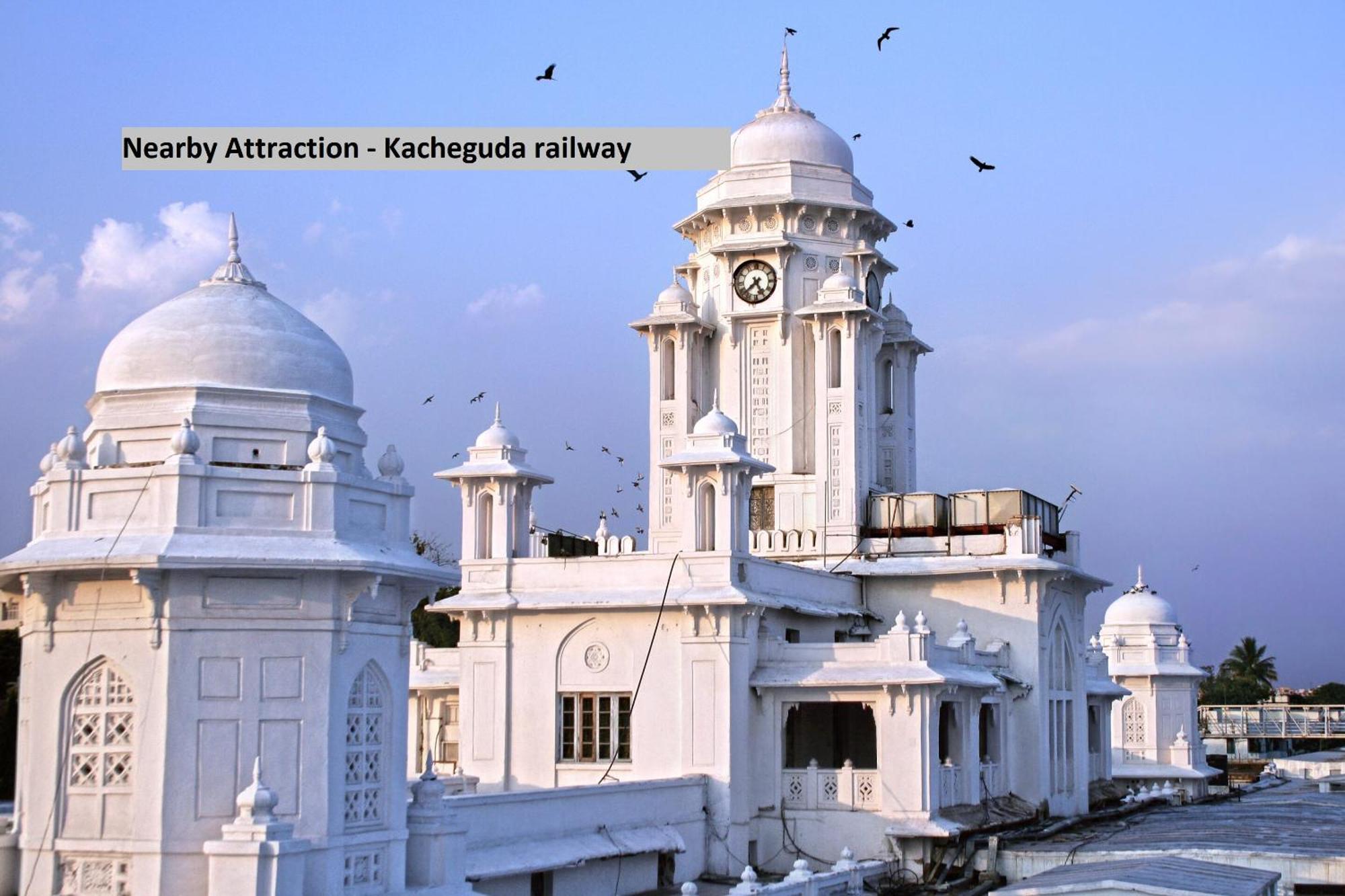 Hotel O Kachiguda Railway Station Hyderabad Exterior foto