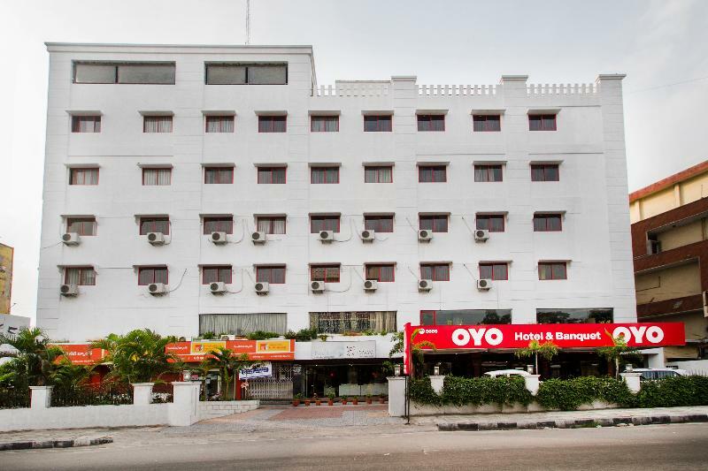 Hotel O Kachiguda Railway Station Hyderabad Exterior foto
